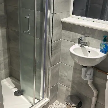 Airport Shared Guest house Dublin